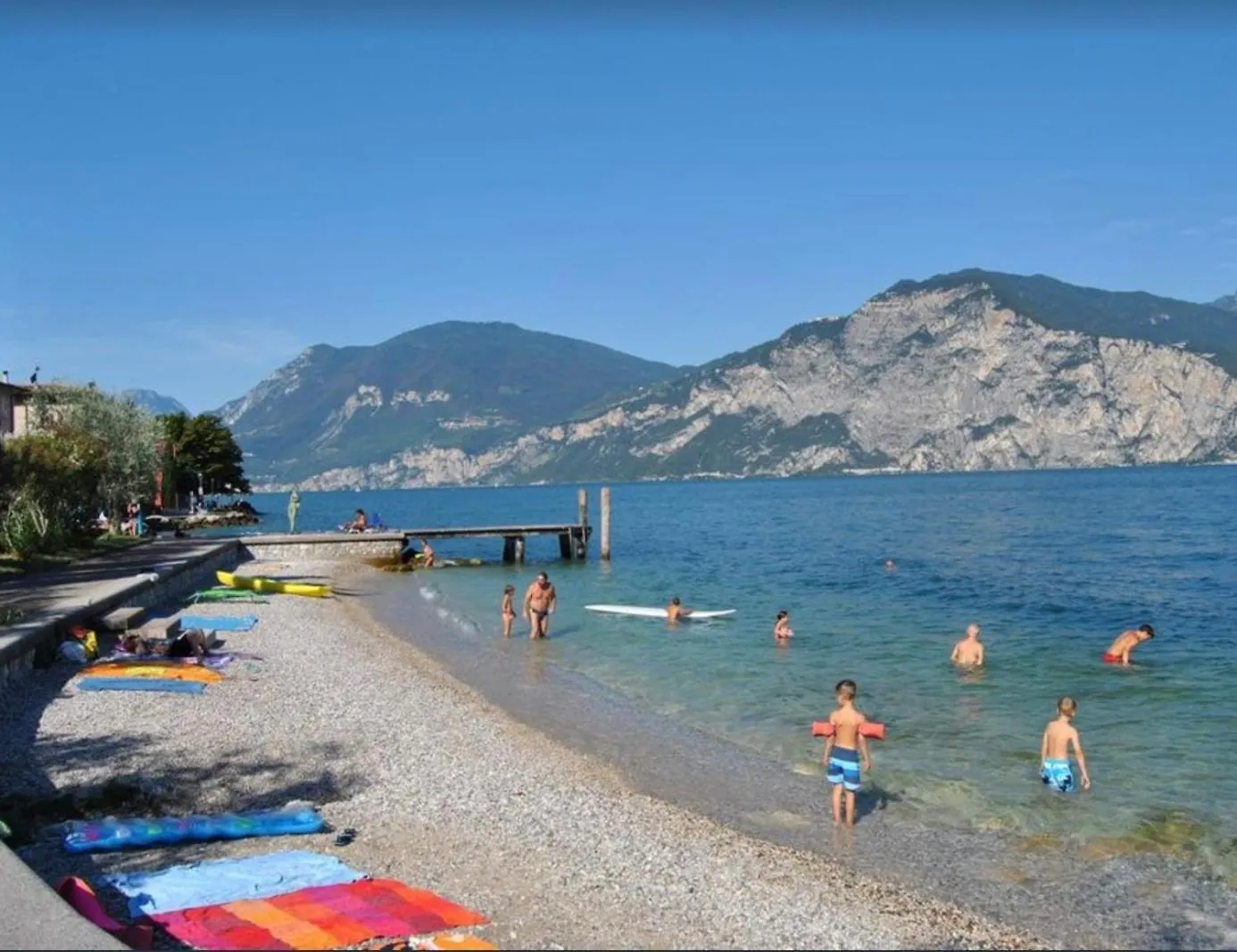 Romantico Appartamento A Cassone Di Malcesine 0*,  İtalya